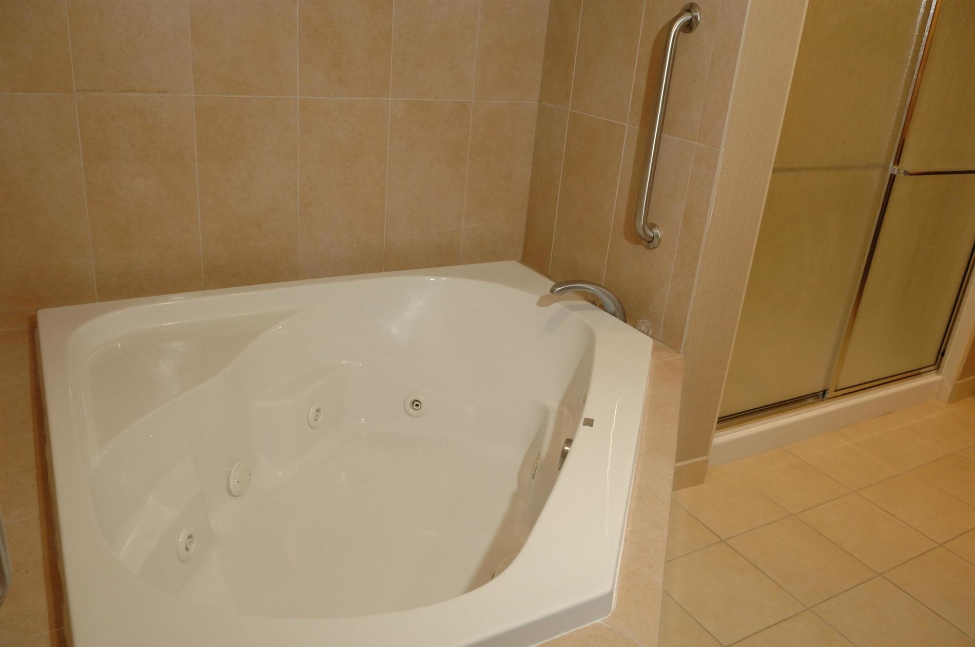 Hampton Inn Watertown Exteriör bild